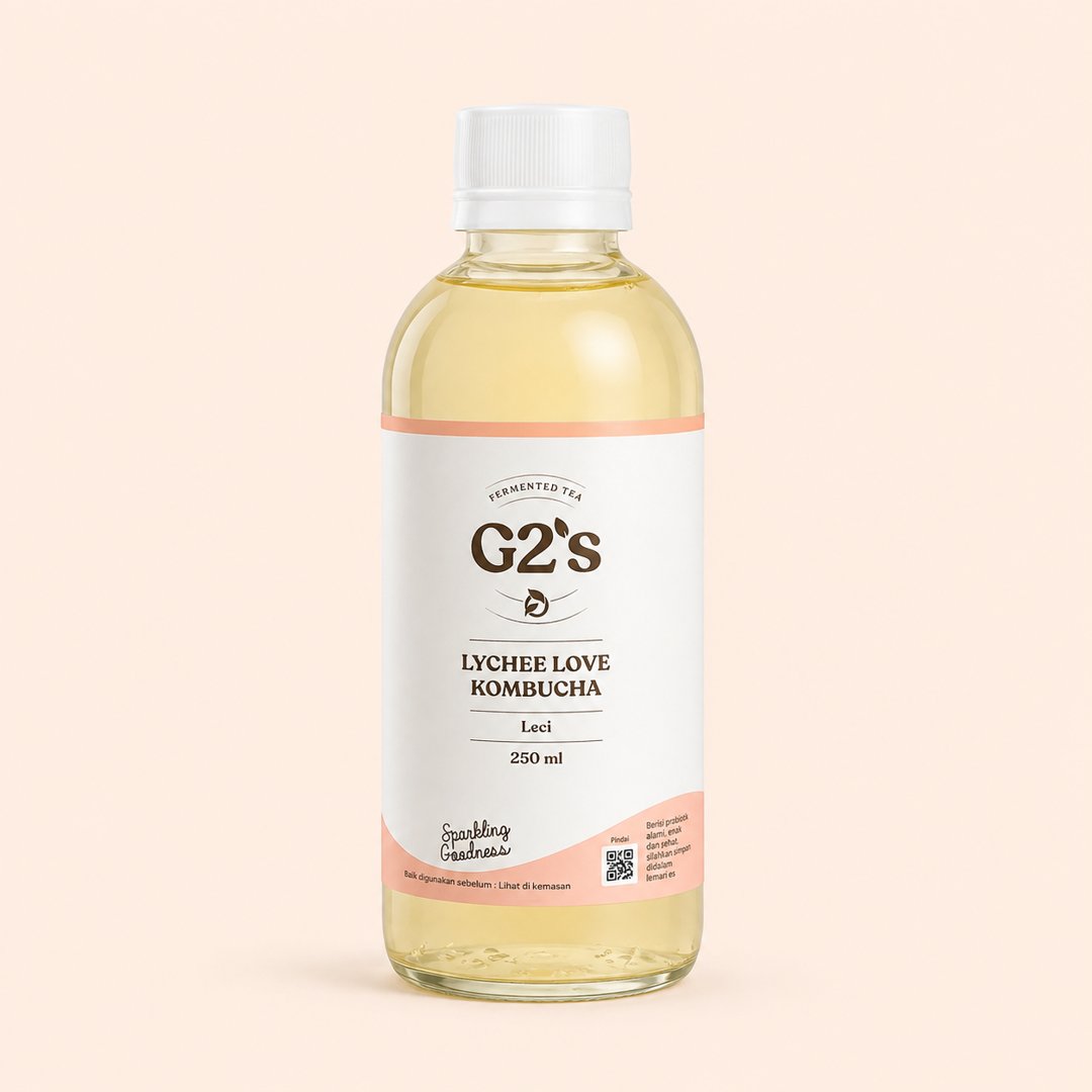 Cover produk G2'S Lychee Love Kombucha - Minuman Fermentasi Leci 250ml dengan latar krem
