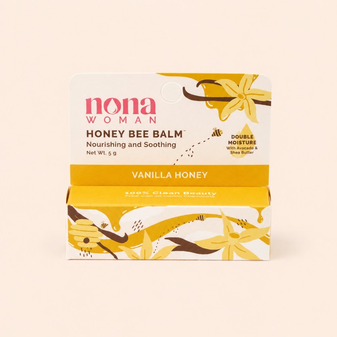 Cover produk Nona Woman Honey Bee Balm Vanilla Honey 5g dengan latar krem
