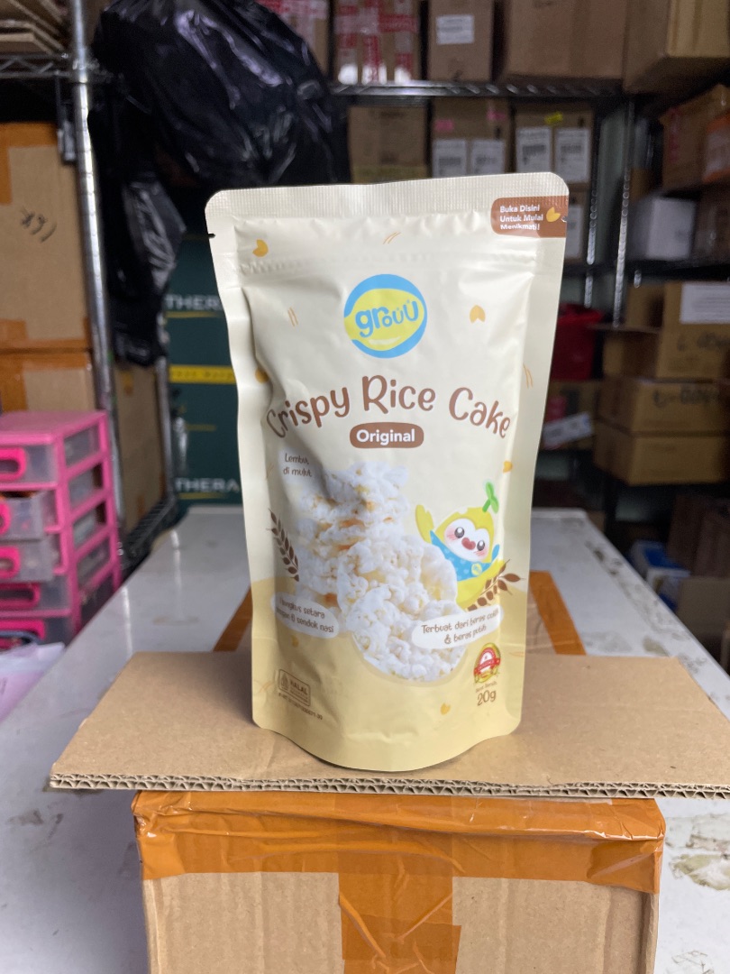 Kemasan pouch Grouu Crispy Rice Cake Original 20g, camilan sehat bebas lemak dan rendah kalori, terbuat dari beras coklat dan beras putih.