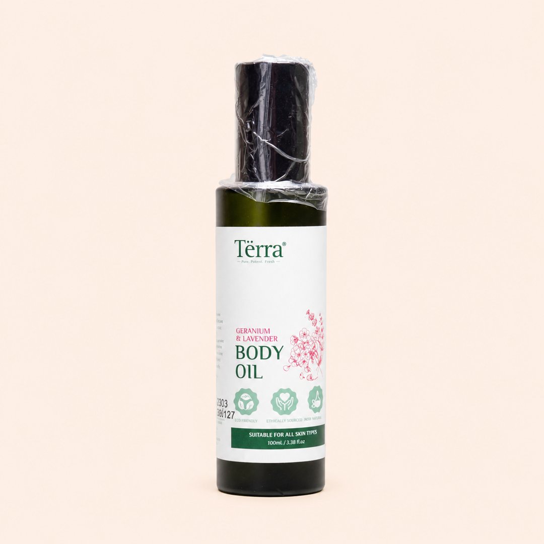 Cover produk Terra Uplifting Body Oil Geranium & Lavender - 100ml dengan latar krem