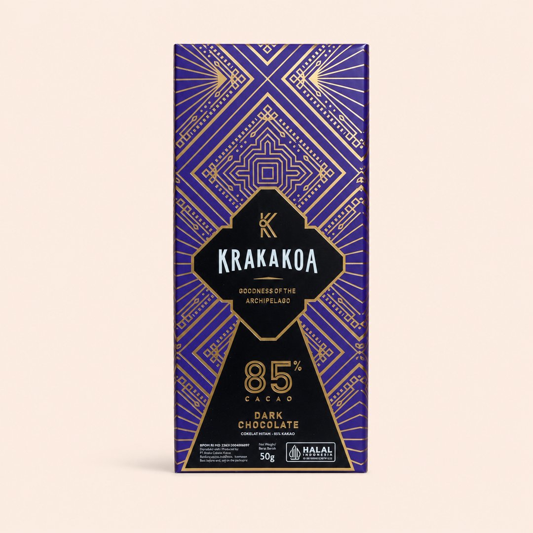 Krakakoa 85% Cacao Dark Chocolate 50 gram dengan latar krem.