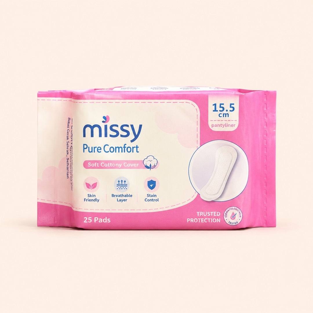 Cover produk Missy Pure Comfort Pantyliner 15.5cm - 25 Pads dengan latar krem
