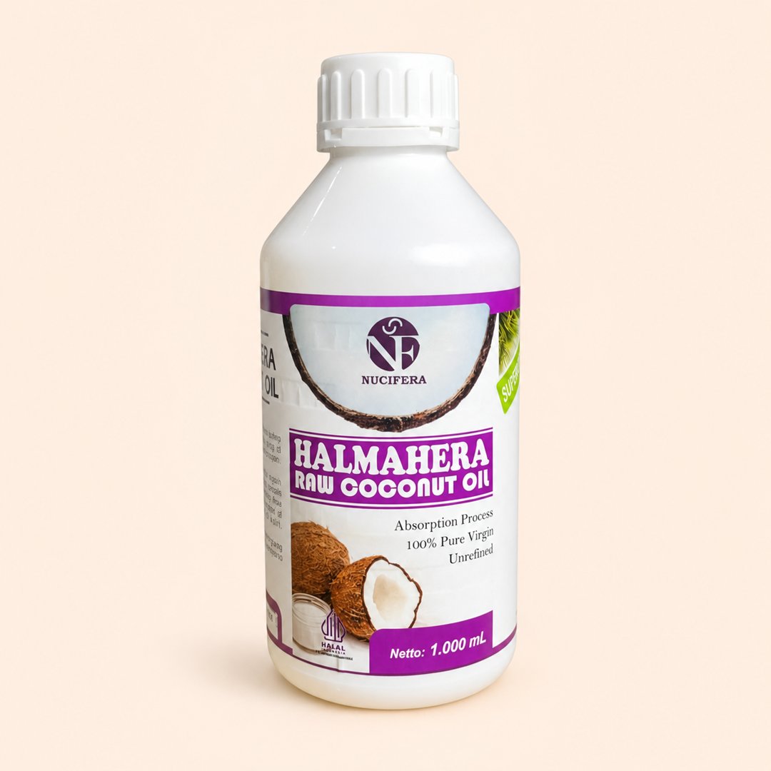 Cover produk Nucifera Halmahera Raw Coconut Oil 1 Liter dengan latar krem