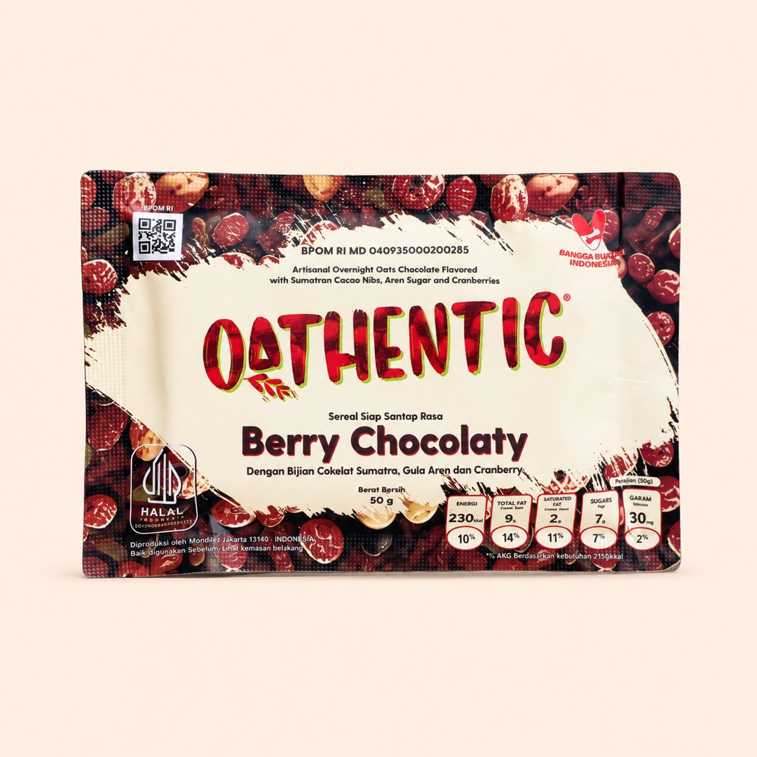 Cover produk Oathentic Overnight Oats Berry Chocolaty 50g dengan latar krem