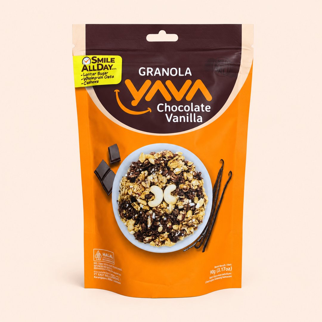 Yava Granola Chocolate Vanilla 90 gram dengan latar krem.