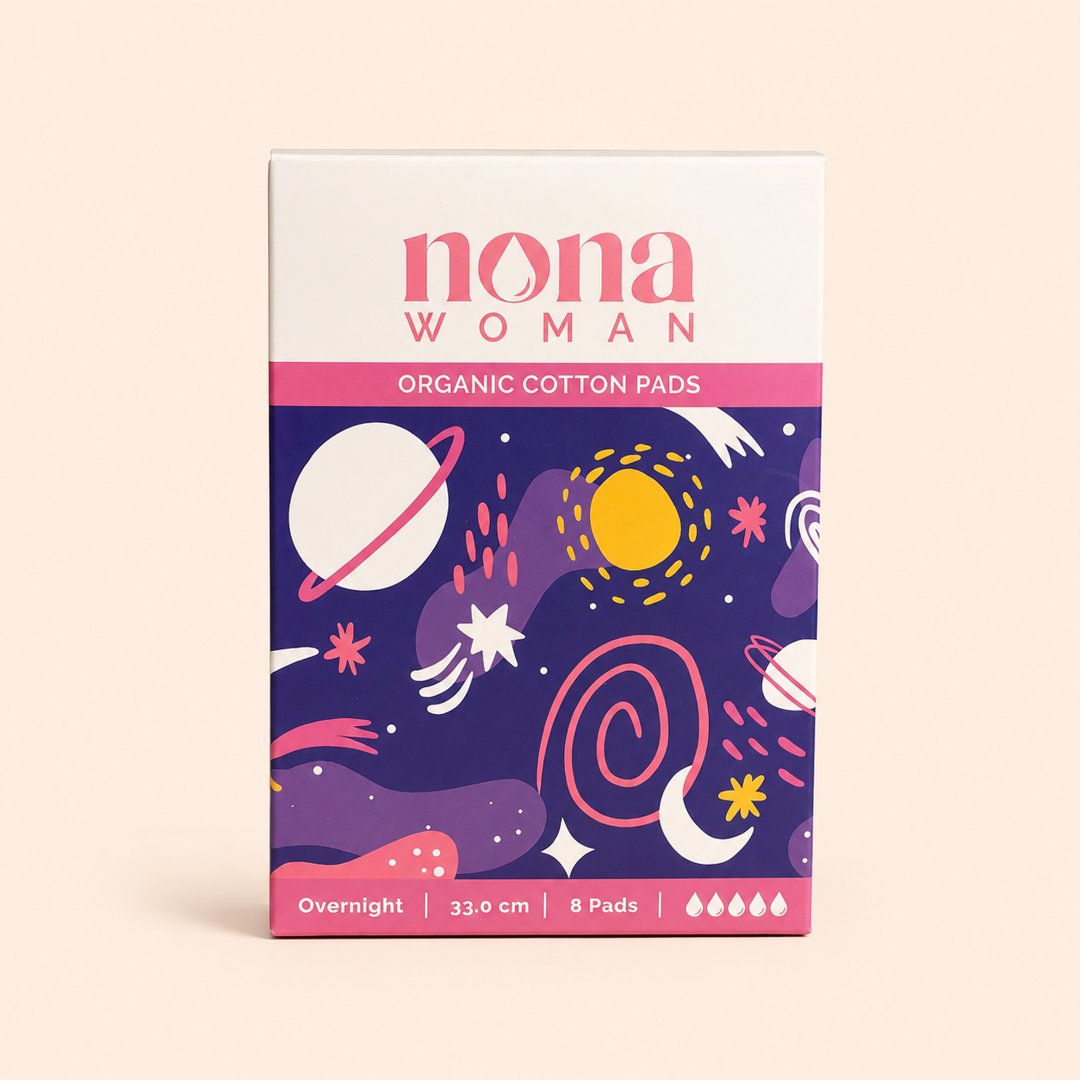 Cover produk Nona Woman Organic Cotton Pads Overnight 33cm - 8 Pads dengan latar krem