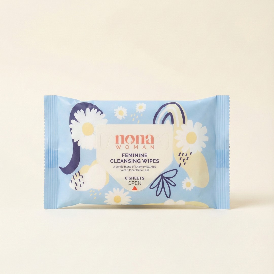 Nona Woman Feminine Cleansing Wipes Daun Sirih & Aloe Vera (8 Sheets) image